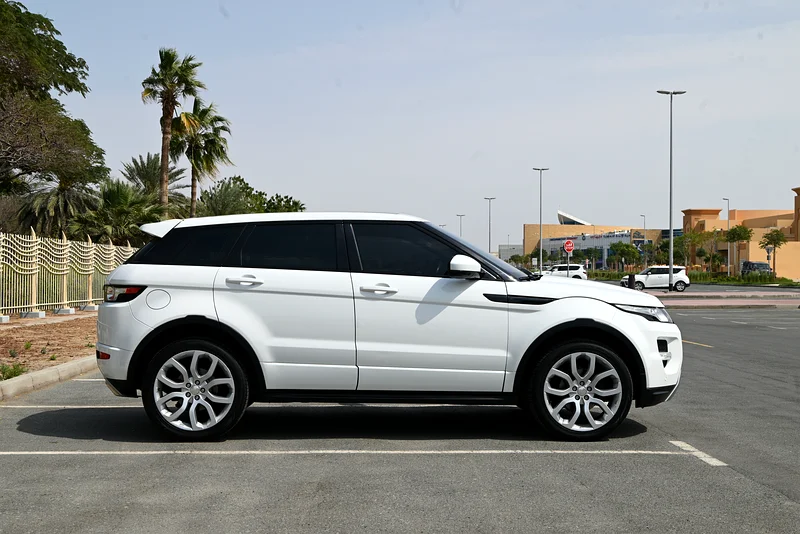 RANGE ROVER EVOQUE 2.0 DYNAMIC PLUS - GCC SPECIFICATIONS - PARK ASSIST - LOADED WITH FEATURES63399907035009114