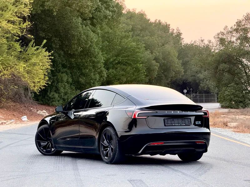 TESLA MODEL 3 PERFORMANCE GCC 202463398505192194111