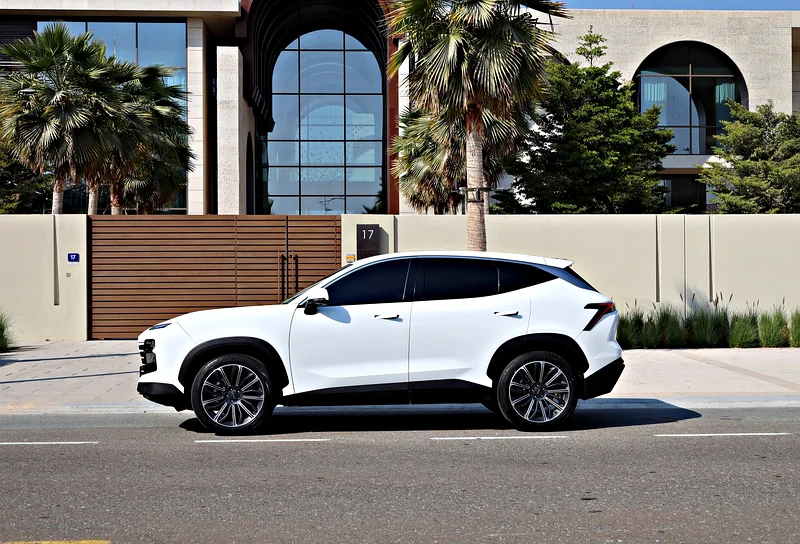 1720 Emi Jetour Dashing 2024 Model GCC Specs Available With 0% Down Payment, Bank Financing, and Cash Options.63398517128707113