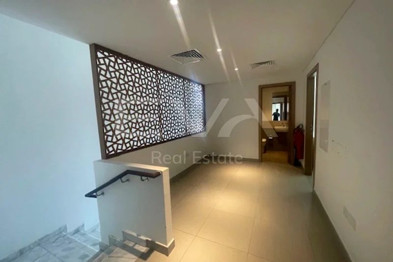 3 Bedroom | Upgraded | Single Row63730988793345114