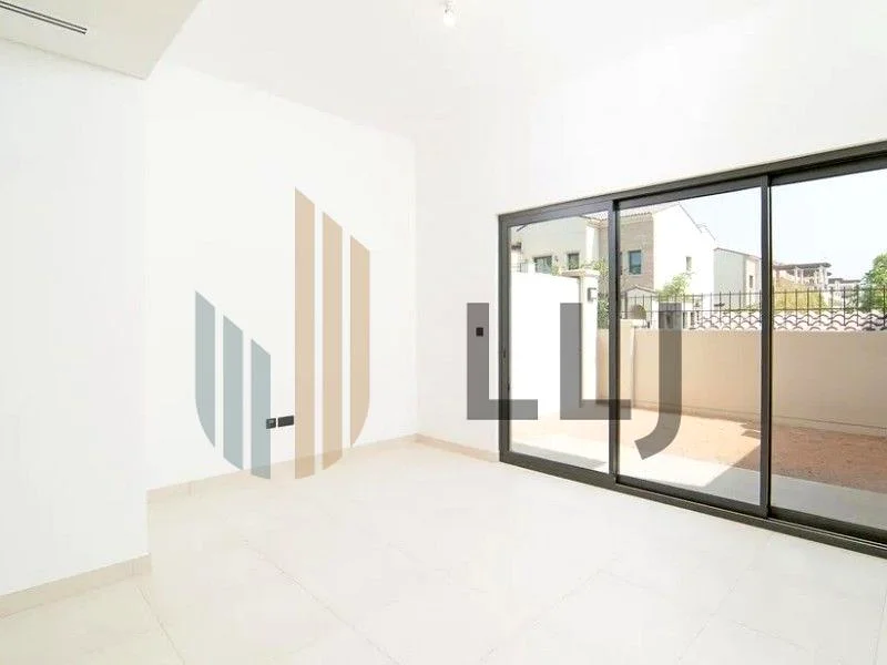 Vacant | 2 bedroom Townhouse| Amazing Community63625044437251114