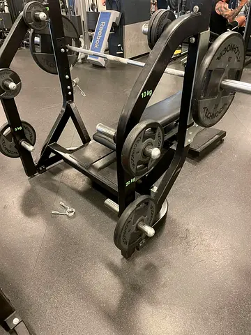 Fitness   Technogym Olympic Flat Bench – Excellent Condition ️‍️