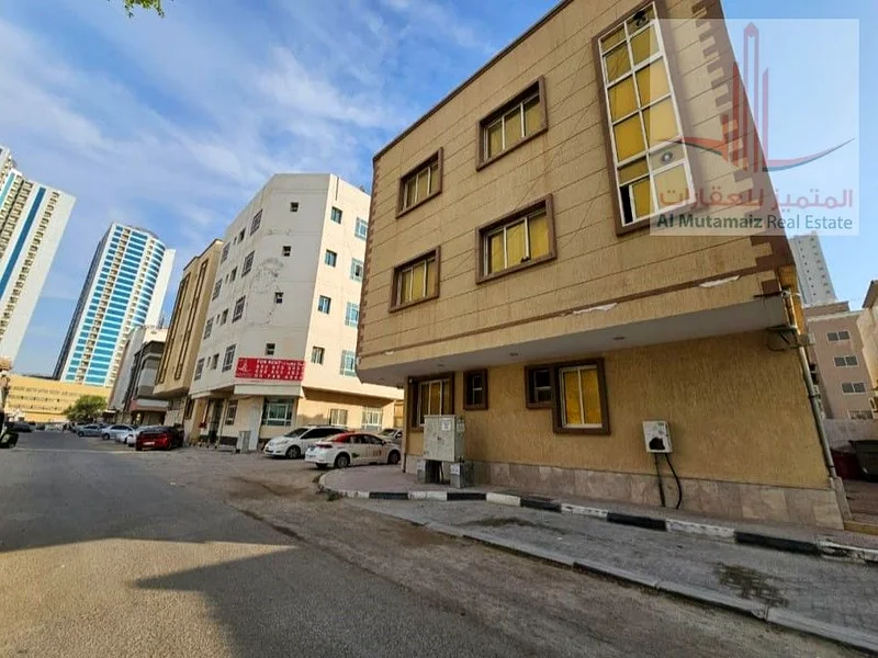 building for sale in bustan 1.863867157214465111