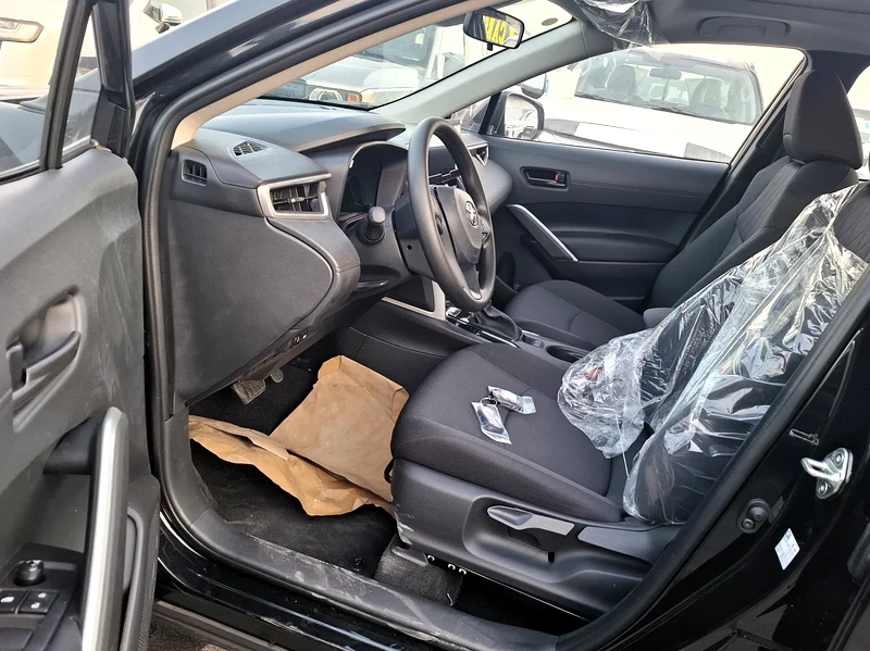 Toyota Corolla Cross 2.0L 2025 Black Petrol (Export only)63402408839426114