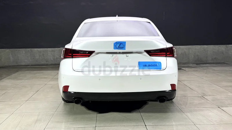 Lexus IS200t 2016 Platinum (Radar Cruise Control)63398642501762114