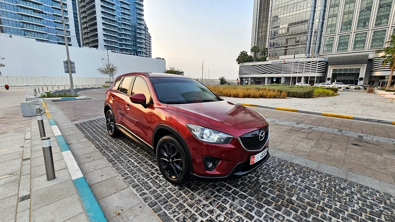 مازدا CX-5 | 2015 | مواصفات الخليج  
كروس أوفر رياضية متعددة الاستخدامات موثوقة وأنيقة، مصممة للراحة اليومية والقيادة63398514718850114