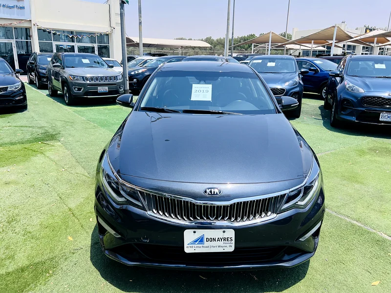 Kia optima2019/Low mileage/very clean car63398623625858111