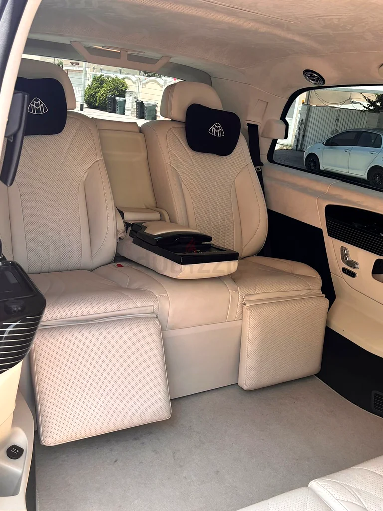 Maybach63403707402625114