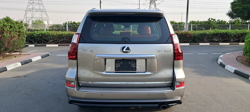 2022 GX460 PLATINUM GCC FULL SERVICE + WARRANTY ALFUTTAIM UNLIMITED KM, ORIGINAL PAINT 100% - TOP OPTION63398637850499114