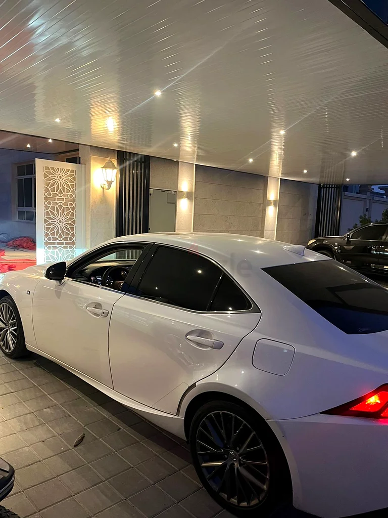 Lexus IS 200t (4 Cylinders) for sale, Lexus 2017 model63398644052481114
