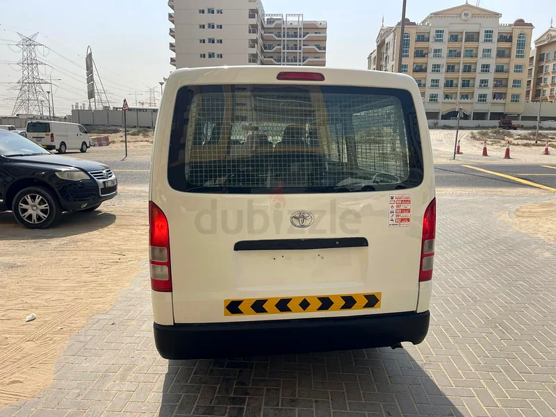 تويوتا هايس فان كارجو، سيارة ممتازة جدًا63401316498818112