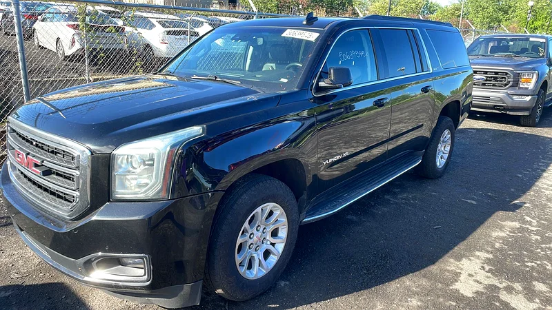 Clean GMC Yukon XL, no accidents63490630985602111