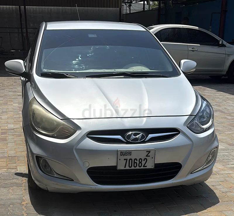 Hyundai Accent63406913794817111