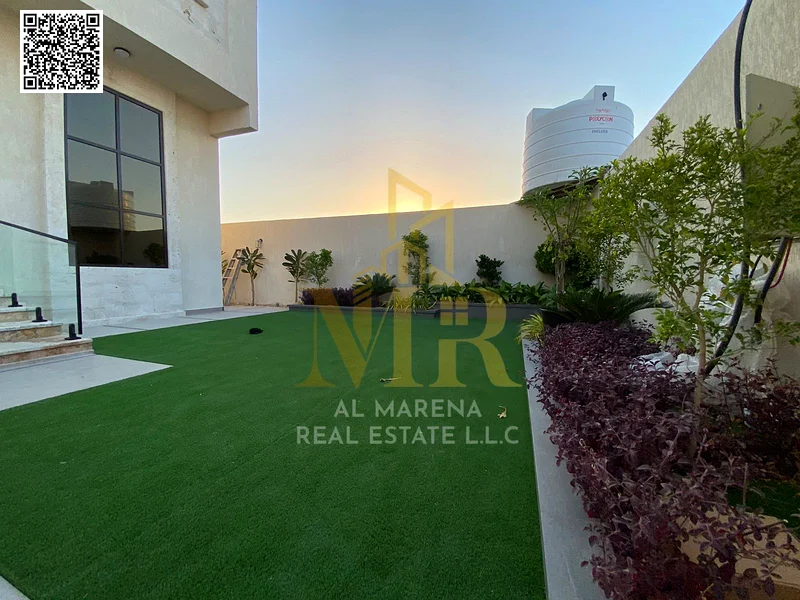 A luxurious villa for sale in a prime location, featuring the most luxurious décor and modern designs, with very spacious areas. Now own the villa of63872558039425113