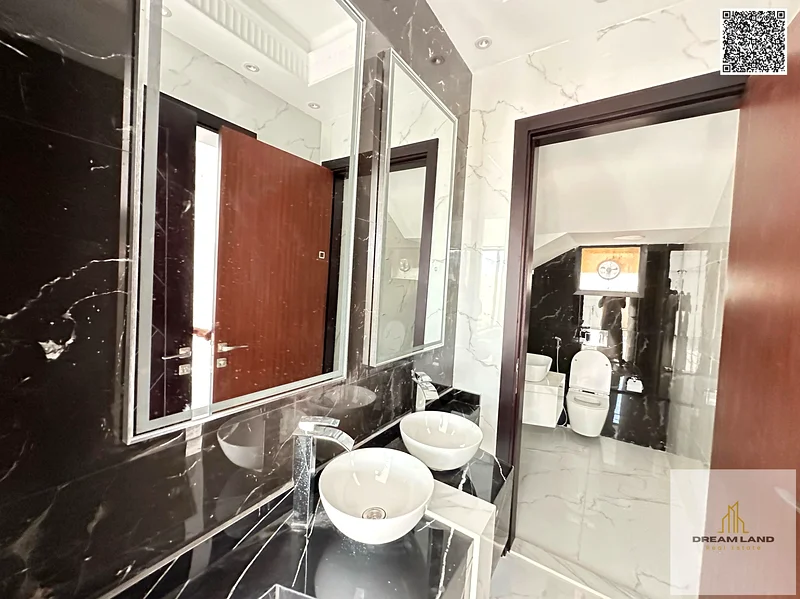 🏡 A unique opportunity to own a luxury villa in Al Zahia - Ajman ✨ High-end finishing - vital location - attractive price including registration and63892120876674114