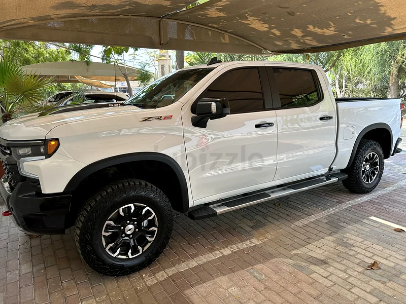 Dubai63398562704898113