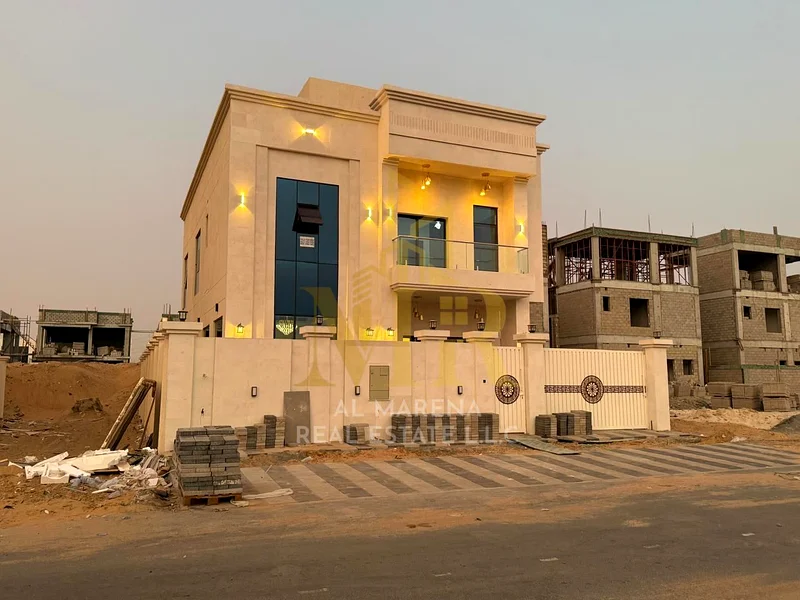 Villa for sale directly from the owner near the mosque, including all fees, ready for handover, built to the highest quality standards with a large bu63893447664643110