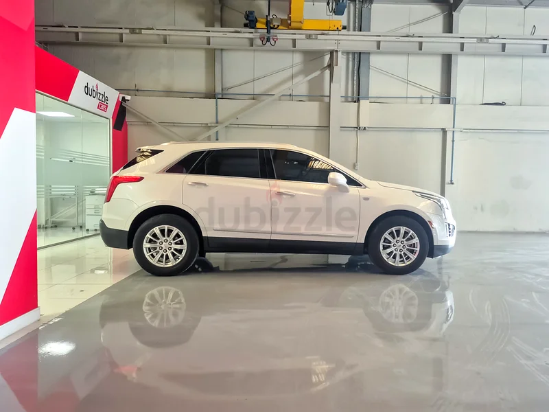 AED 890/month | 2017 Cadillac XT5 Standard | GCC Specs | Ref#35567363478874872194113
