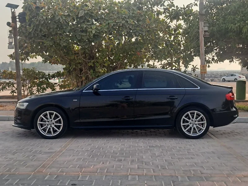 AUDI A4 V4 2.0L SLINE FULL OPTION LOW MILEAGE63232137024770110
