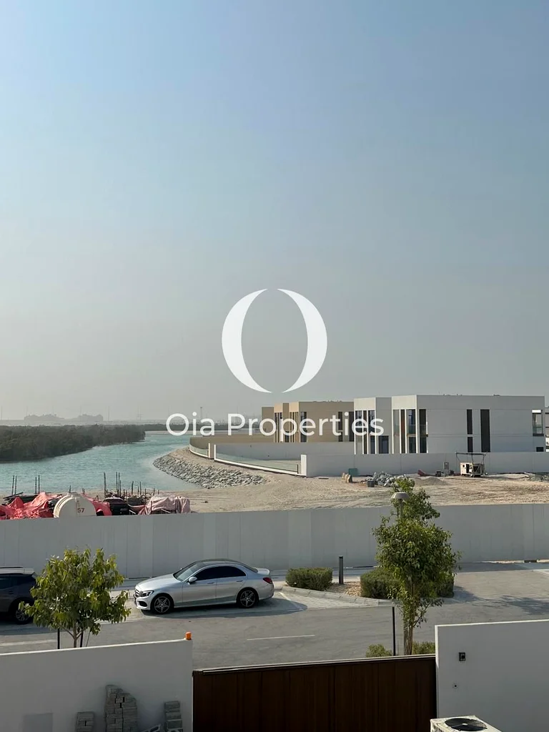 Luxury & Spacious 5BR Villa | Large Plot | Ready to Move63839669824643112