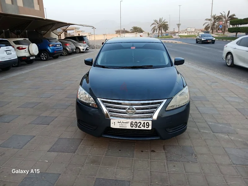 Nissan Sentra63399978615682112