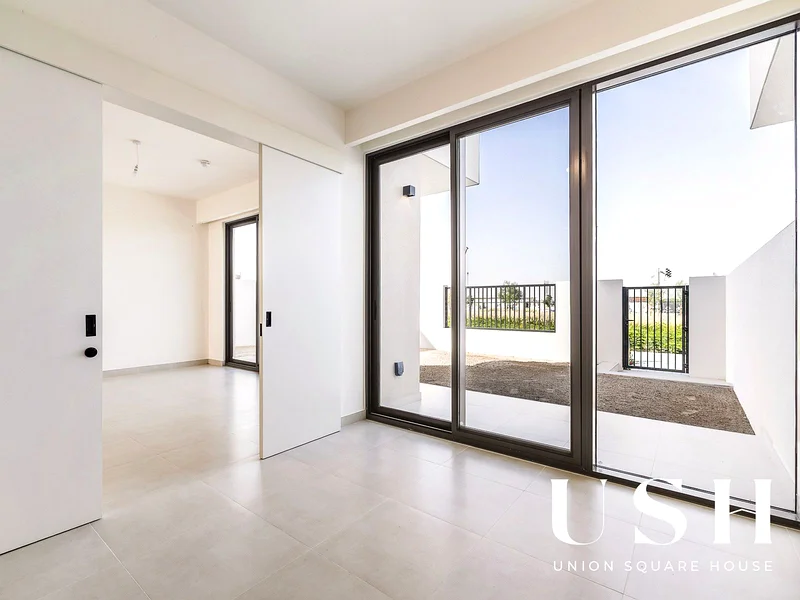 Exclusive 4BR|Single Row |Brand New|Prime Location63737083431938113