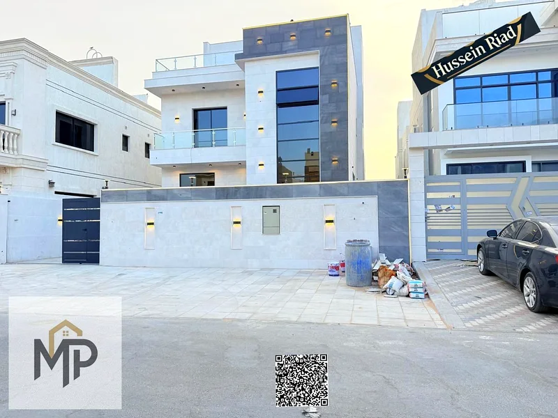 فرصة ذهبية لامتلاك الفيلا التي تحلم بها في الحيلو 2، مباشرة على الشارع الرئيسي، وبسعر جذاب وخاص، متضمنة تكييف الهواء63894219441282113