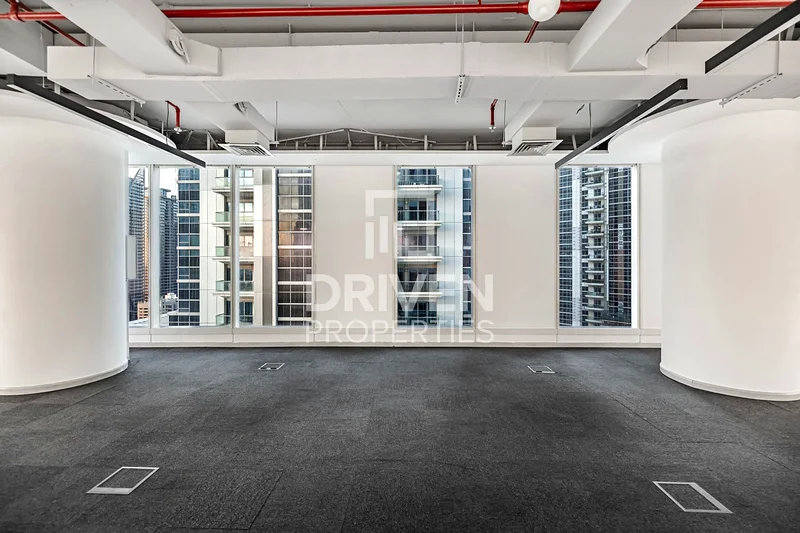 Fully Fitted Office | Burj Khalifa View | Vacant63621194745986112
