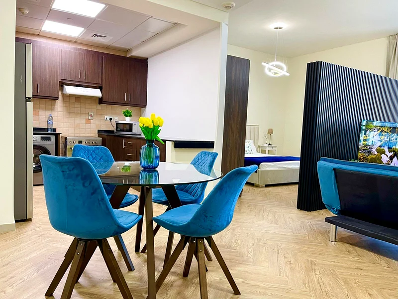 Large studio l Fully furnished l  Prime Location63842851070081111