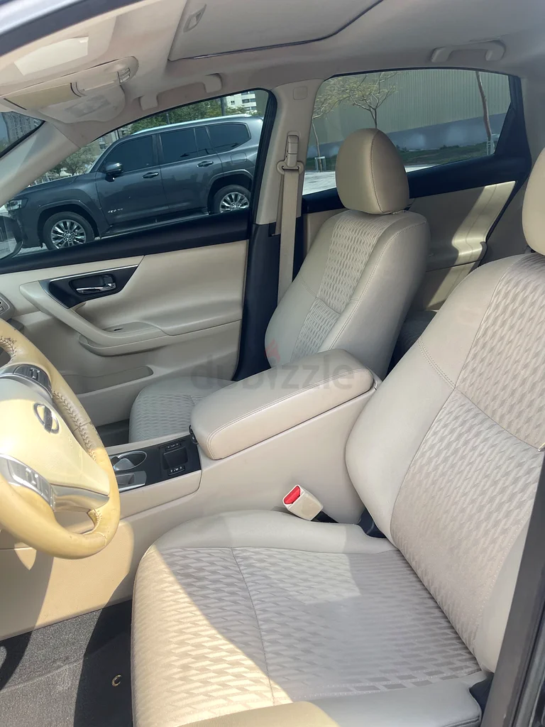 Nissan Altima 201763399968719490114