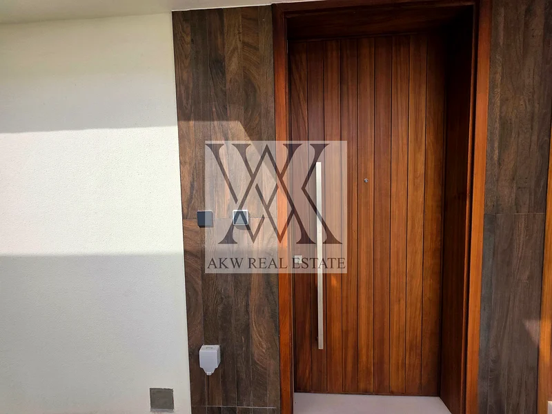 Bigger Layout | Single Row | Middle Kitchen | Premium Unit | Brand New63733234740481113