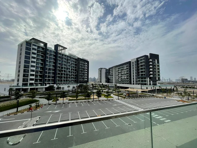 Modern Studio | Prime Location | Azizi Riviera 463977657222786110