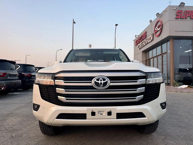 Toyota Land Cruiser EXR V663401302802945111