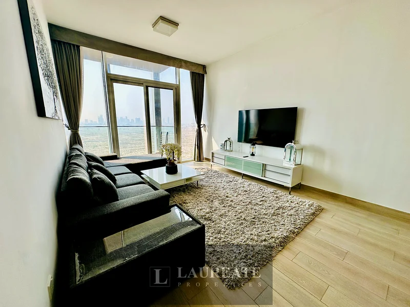 مشرق وواسع I مفروش بالكامل I إطلالة على المارينا63780033041538112