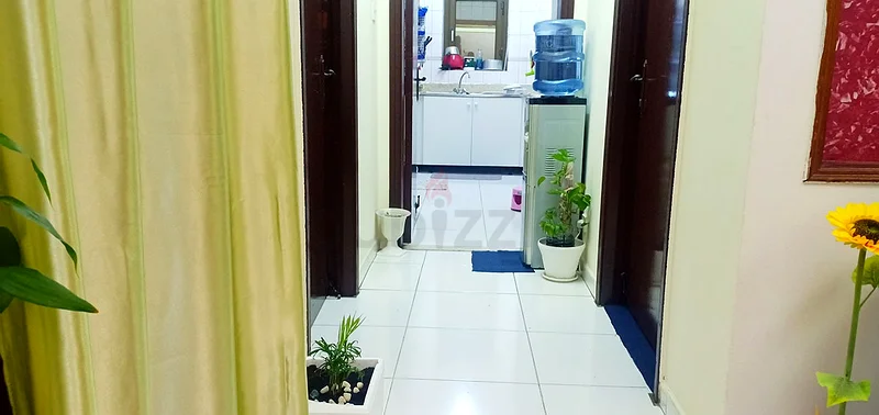 Working Lady bedspace | 2BR APT | Total 4 girls in the room | Kerala couple in the other room64048191192067113