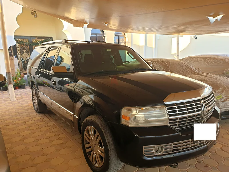 Well Maintained Lincoln Navigator Low Kms63491341118211111