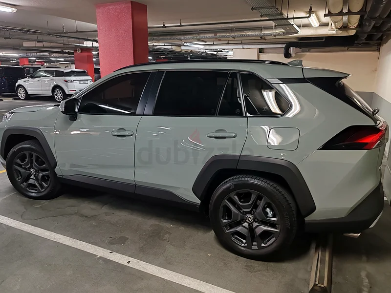 Spotless 2024 Toyota Rav4 (Low Mileage)63401307128450111