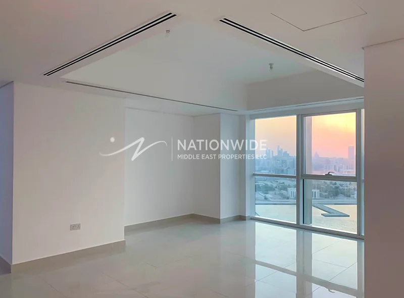 تصميم أنيق | غرفة خادمة + غرفة دراسة | إطلالة على البحر63845518733827114