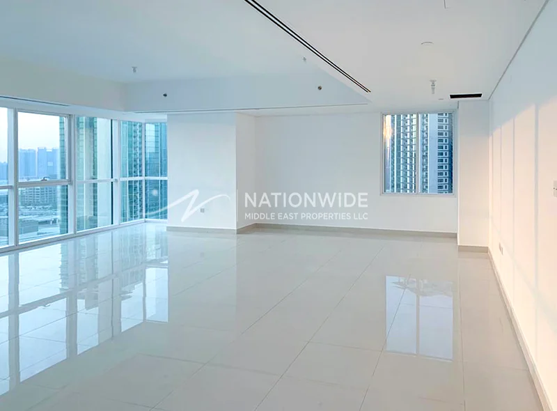 تصميم أنيق | غرفة خادمة + غرفة دراسة | إطلالة على البحر63845518733827112