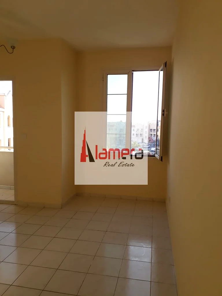 Studio Apartment Well Maintained Unit  | Open View | Exclusive Unit |  Balcony63997064538497112