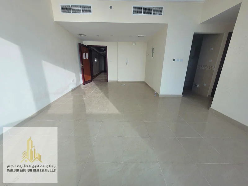 شقة من غرفتي نوم للبيع في ريزيدنس كورنيش عجمان بإطلالة بحرية كاملة63871086686722112
