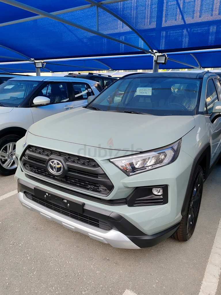 Spotless 2024 Toyota Rav4 (Low Mileage)63401307128450113