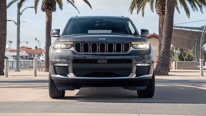 2022 grand Cherokee l limited 4x463489715329411111