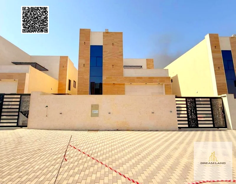 فيلا بسعر جيد جدًا، تشمل رسوم التسجيل، واجهة حجرية مع سقف زجاج عازل للحرارة، تصميم حديث، ملكية حرة، قريبة من جميع الخدمات،63894606933505110