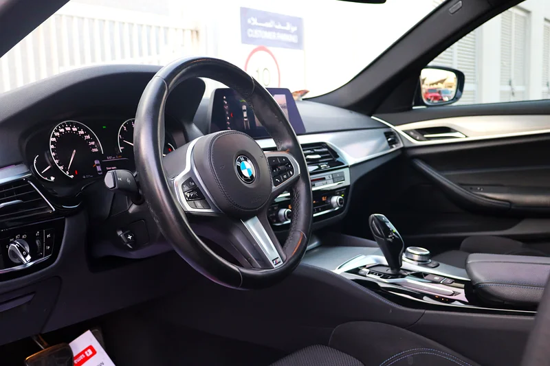BMW 5-Series 520i - 2020 Model - GCC Specifications63405489374978114