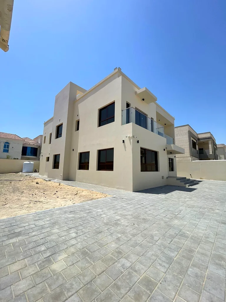 Prime location within walking distance of Quranic Park - Spacious 5-bedroom new villa for rent in Al Khawaneej 163405179551105111
