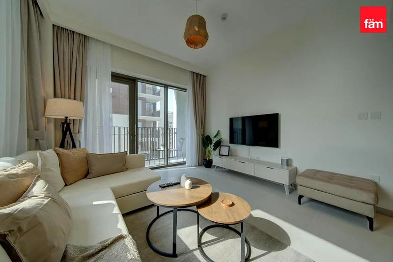 Burj Khalifa view | Seaview |  7.4% ROI | rented64024508261506114