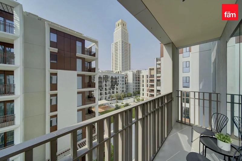 Burj Khalifa view | Seaview |  7.4% ROI | rented64024508261506112