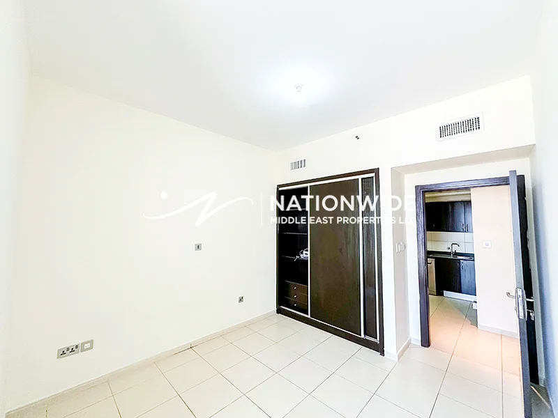 Rented| Canal View|Full Facilities|Prime Area63843918543233114