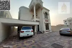 Residential commercial villa in a prime location for investment and living